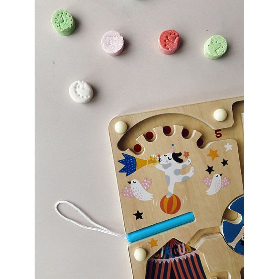 Vilac Magnetický labyrint cirkus Michelle Carlslund