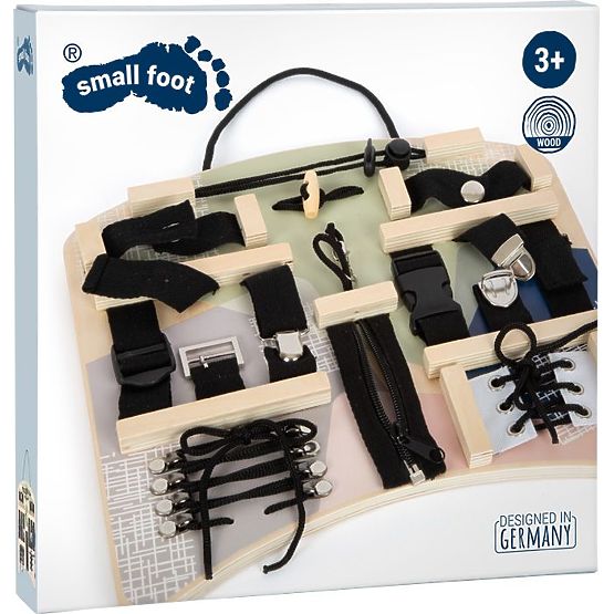 Vzdelávacia tabuľa s prackami, sponami a šnurovaním