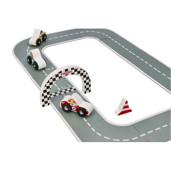 Závodná dráha v kufri