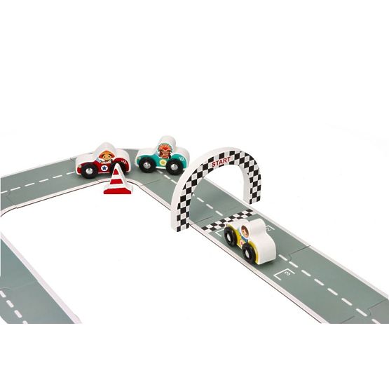 Závodná dráha v kufri