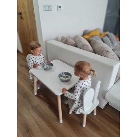 Detský stôl so stoličkami - Ušká - biely