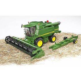 Bruder Kombajn JOHN DEERE T670i, Bruder