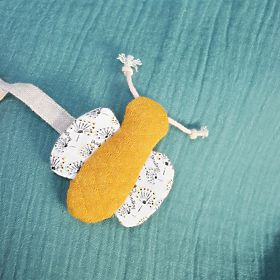 Doudou Jolijou Bábika Pollen a včielka 25 cm, Doudou Jolijou Paris