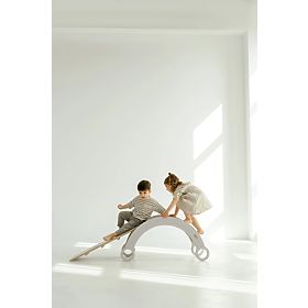 Drevená Montessori hojdačka so šmykľavkou/lezeckou stenou M - biela, baby wood