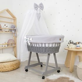 Prútená postieľka s výbavou pre bábätko - Ježko, Ourbaby®