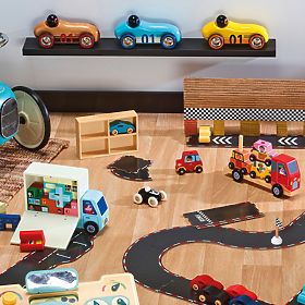 Vilac Drevené auto Old Sport Compet žlté